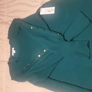 Liz Claiborne Green Ribbed Blouse